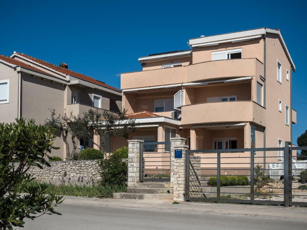 Apartments Nino 1 Zadar Eksteriør billede